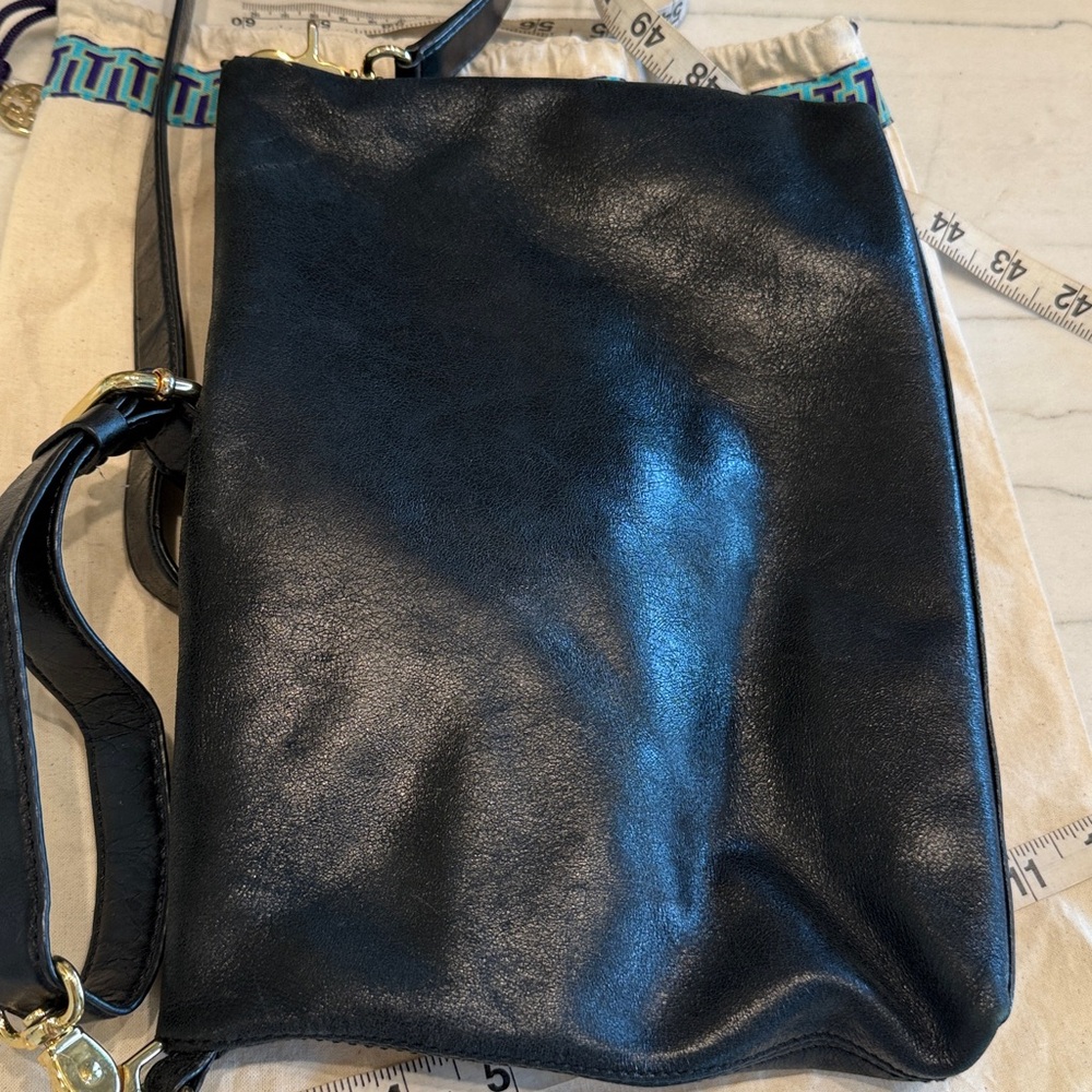Tory Burch Black Leather Crossbody Bag - Picture 11 of 12